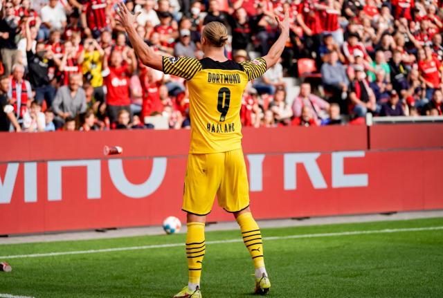 世界杯直播软件下载官网手机版-哈兰德2射1传导演逆转 名宿:为了德甲,请留在他!